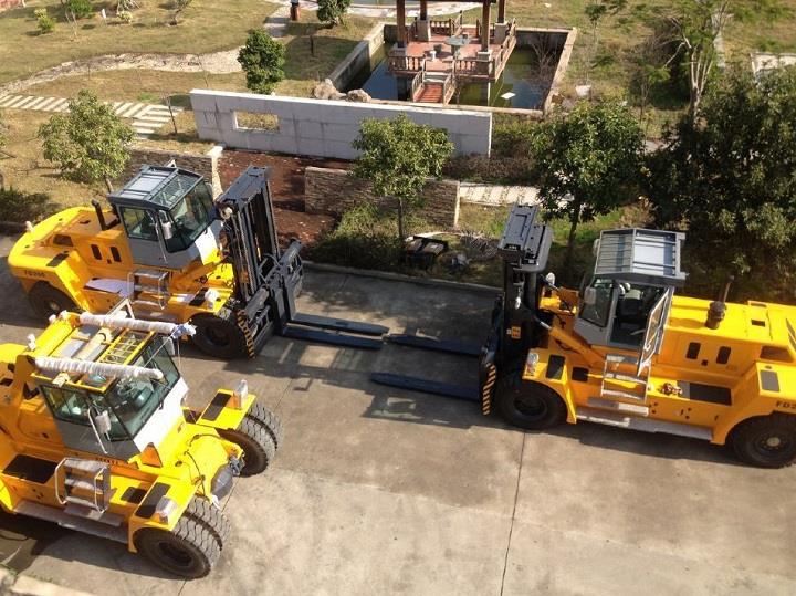 Wózek widłowy o dużej ładowności 25 ton