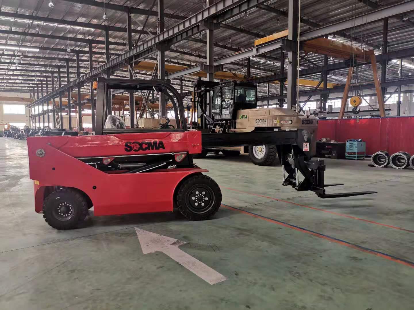 SOCMA mini telehandler (6)