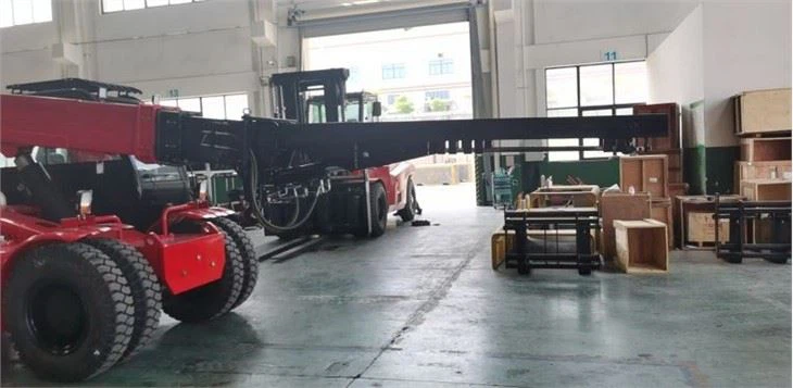11 Ton Telescopic Forklift Truck Socma Machine