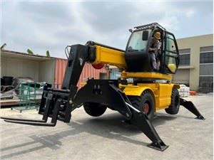 4Ton teleskopowy wózek widłowy 15 metrów obrót o 360 stopni